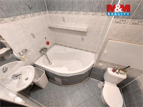 Pronájem bytu 2kk, 42 m² 2