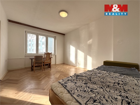 Pronájem bytu 1+1, 39 m² - 0