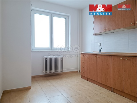 Pronájem bytu 3+1, 80 m² 0