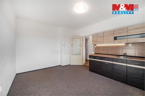 Pronájem bytu 1kk, 27 m² 2