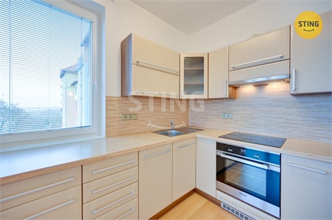 Prodej bytu 3kk, 73 m² - 2