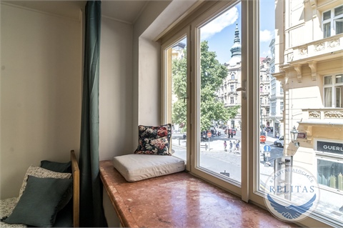 Pronájem bytu 4kk, 124 m² 12