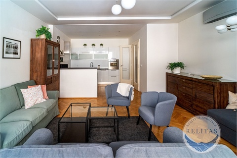 Pronájem bytu 4kk, 124 m² - 2