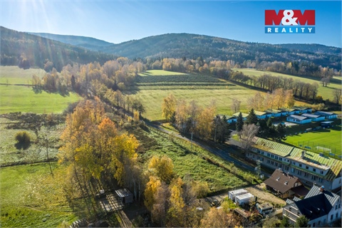 Prodej stavebního pozemku, 2 705 m² 8