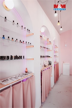 Prodej obchodních prostor, 65 m² 18