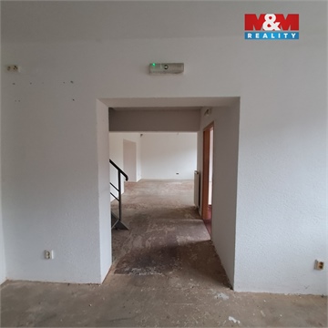 Prodej obchodních prostor, 170 m² 20