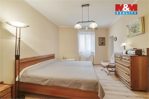 Pronájem bytu 1+1, 45 m² - 0