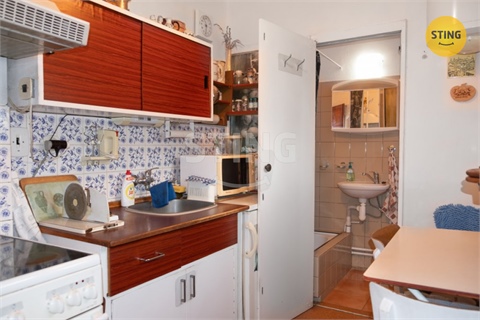 Prodej rodinného domu, 200 m² - 6