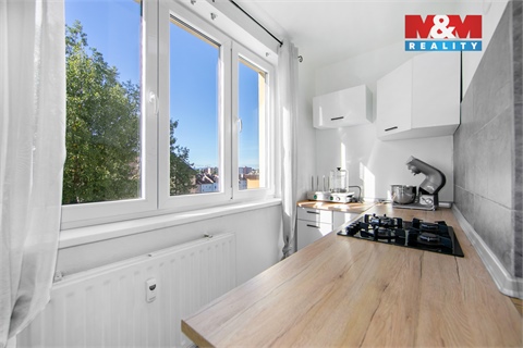 Pronájem bytu 2+1, 56 m² 2