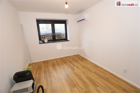 Prodej rodinného domu, 140 m² - 12