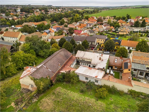 Prodej rodinného domu, 695 m² - 6