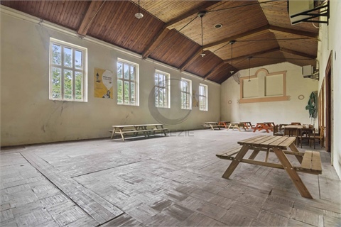 Prodej rodinného domu, 695 m² 2