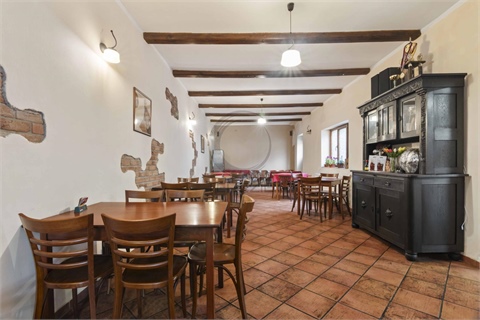 Prodej rodinného domu, 695 m² 10