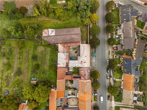 Prodej rodinného domu, 695 m² - 2