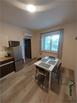 Pronájem bytu 2kk, 43 m² 0