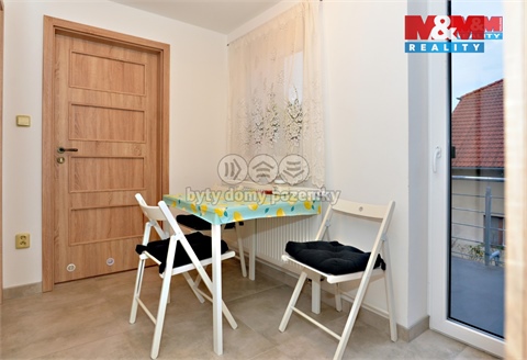 Pronájem bytu 1kk, 51 m² - 4