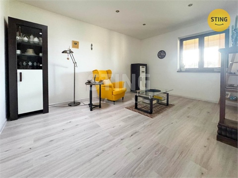 Prodej rodinného domu, 217 m² 12