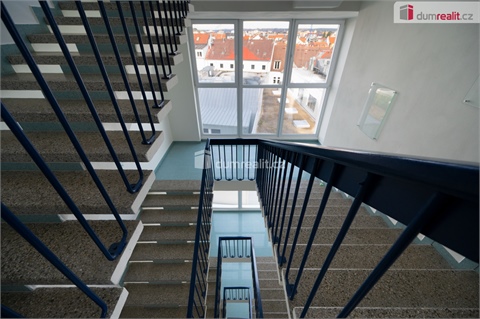 Pronájem kanceláře, 2 300 m² - 20