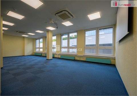 Pronájem kanceláře, 2 300 m² - 16