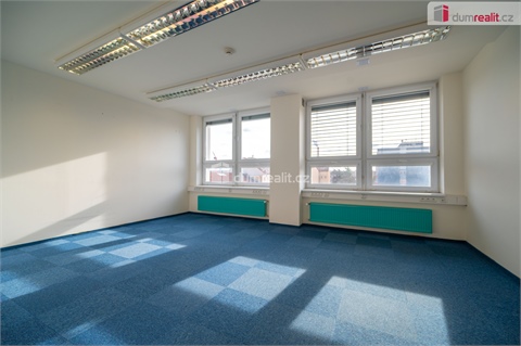 Pronájem kanceláře, 2 300 m² - 12