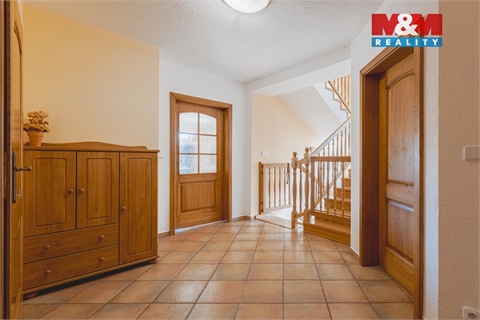 Pronájem rodinného domu, 406 m² - 8