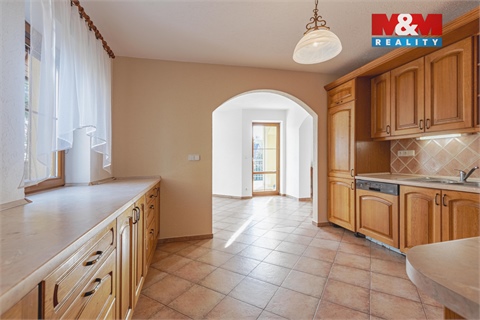 Pronájem rodinného domu, 406 m² 10