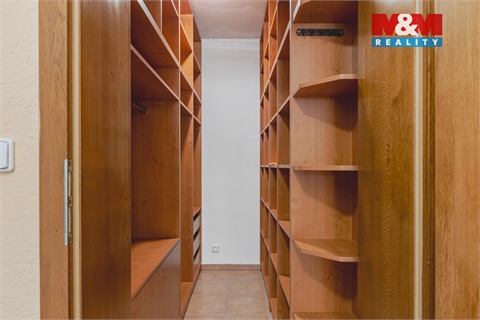 Pronájem rodinného domu, 406 m² - 6