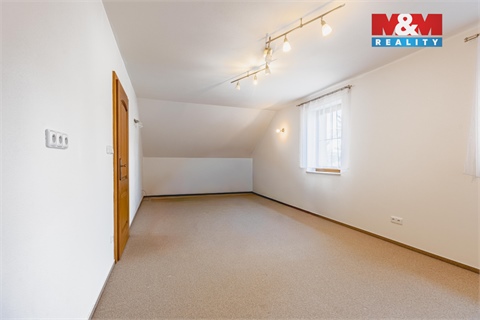 Pronájem rodinného domu, 406 m² - 20