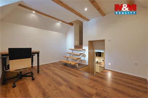 Prodej rodinného domu, 105 m² 24