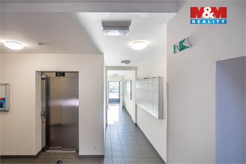 Pronájem bytu 1kk, 27 m² - 10