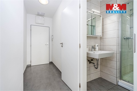 Pronájem bytu 1kk, 27 m² - 4