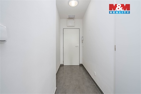 Pronájem bytu 1kk, 27 m² 10
