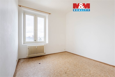 Pronájem bytu 3+1, 100 m² 0