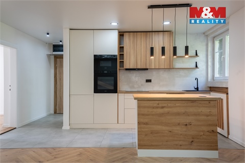 Prodej bytu 3kk, 66 m² - 0