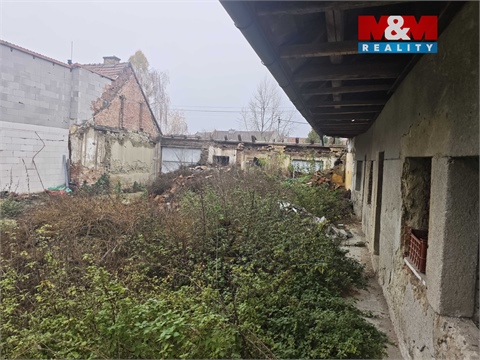 Prodej stavebního pozemku, 2 166 m² 4