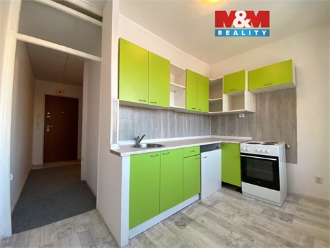 Pronájem bytu 1+1, 37 m² 0