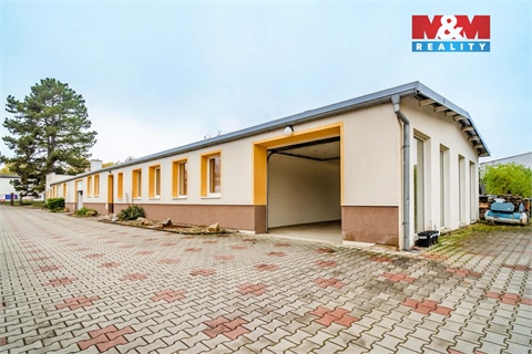 Pronájem kanceláře, 460 m² 2