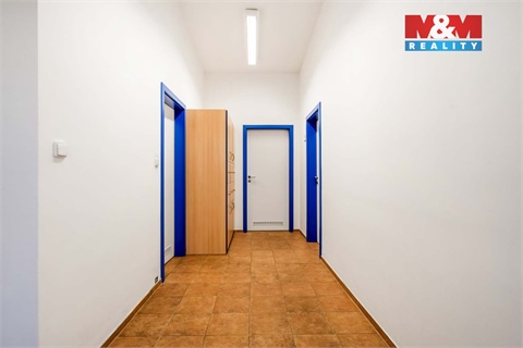 Pronájem kanceláře, 460 m² 12