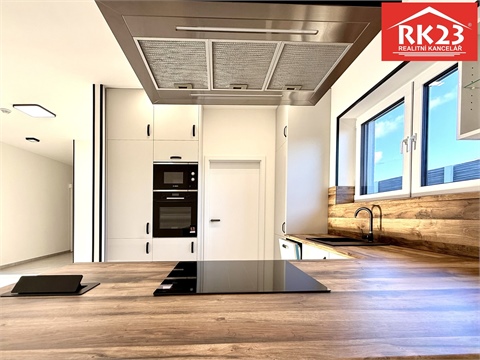 Prodej rodinného domu, 177 m² - 2