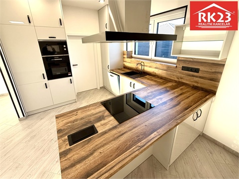 Prodej rodinného domu, 177 m² - 8