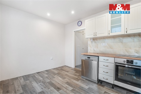 Pronájem bytu 3+1, 82 m² - 10