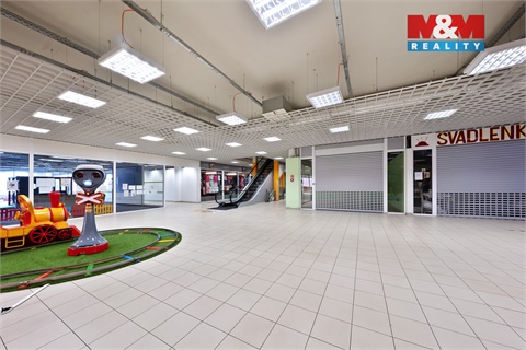 Pronájem obchodních prostor, 27 m² - 0