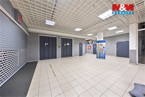 Pronájem obchodních prostor, 27 m² 2