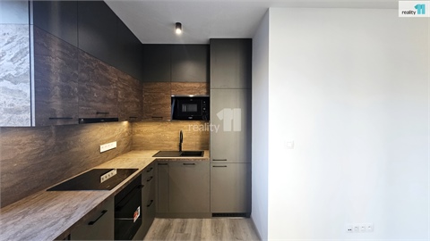 Pronájem bytu 1kk, 30 m² 2