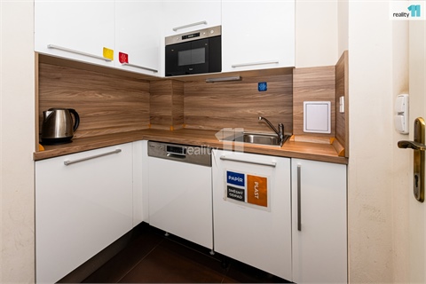 Pronájem kanceláře, 200 m² - 14