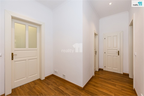 Pronájem kanceláře, 200 m² 6