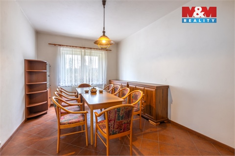 Prodej rodinného domu, 310 m² - 2