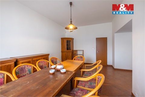 Prodej rodinného domu, 310 m² - 28