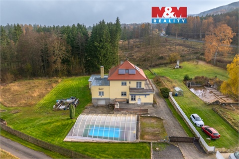 Prodej rodinného domu, 310 m² 0