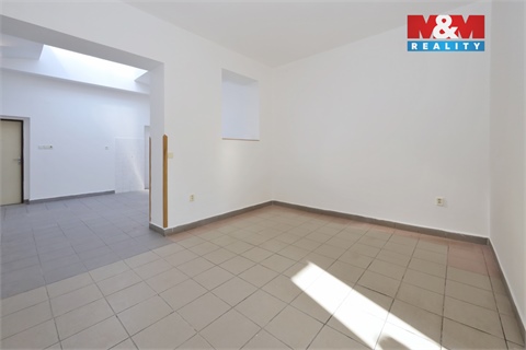 Pronájem obchodních prostor, 80 m² 14